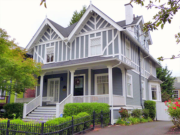 professional siding installed at Maryland home